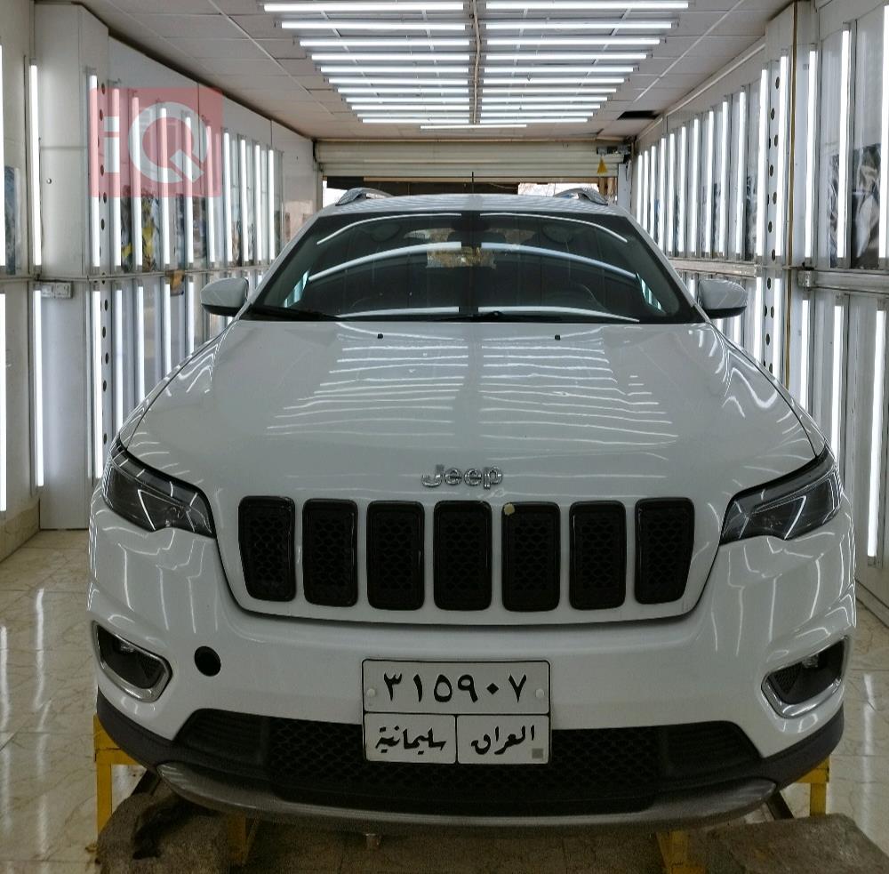 جیپ شیرۆکی
